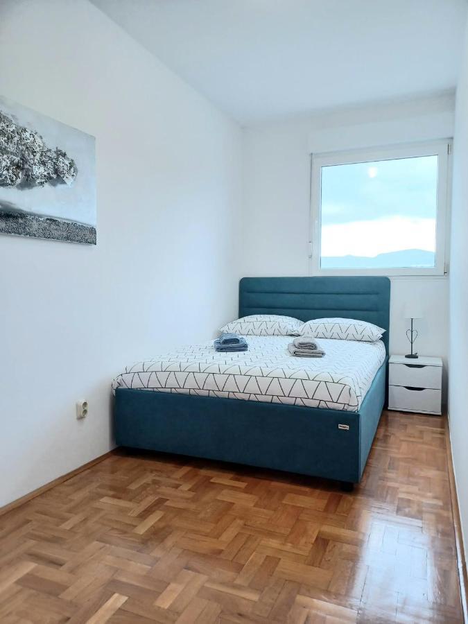 Spacious Apartment Smile With Terrace And Secure Garage Split Zewnętrze zdjęcie