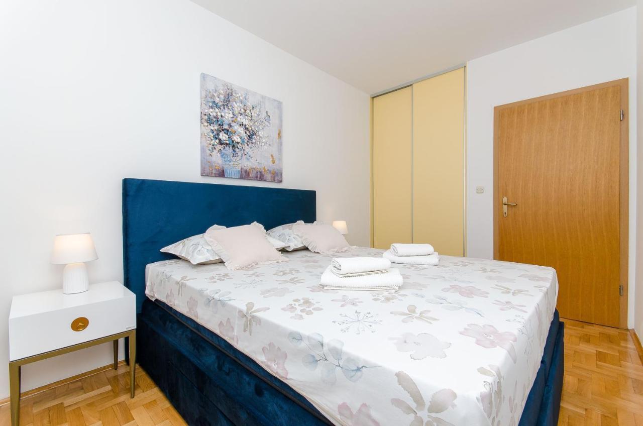 Spacious Apartment Smile With Terrace And Secure Garage Split Zewnętrze zdjęcie