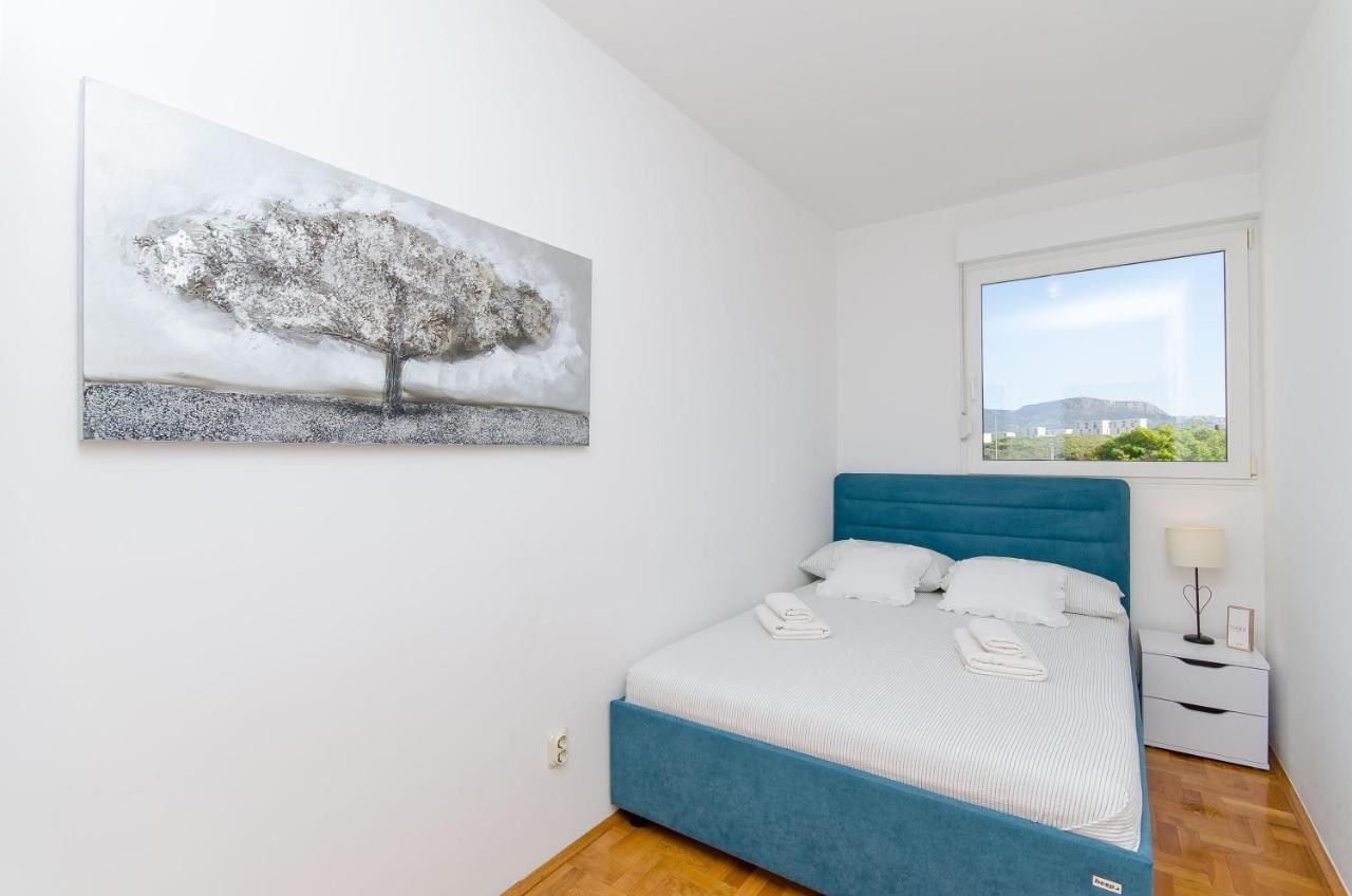 Spacious Apartment Smile With Terrace And Secure Garage Split Zewnętrze zdjęcie