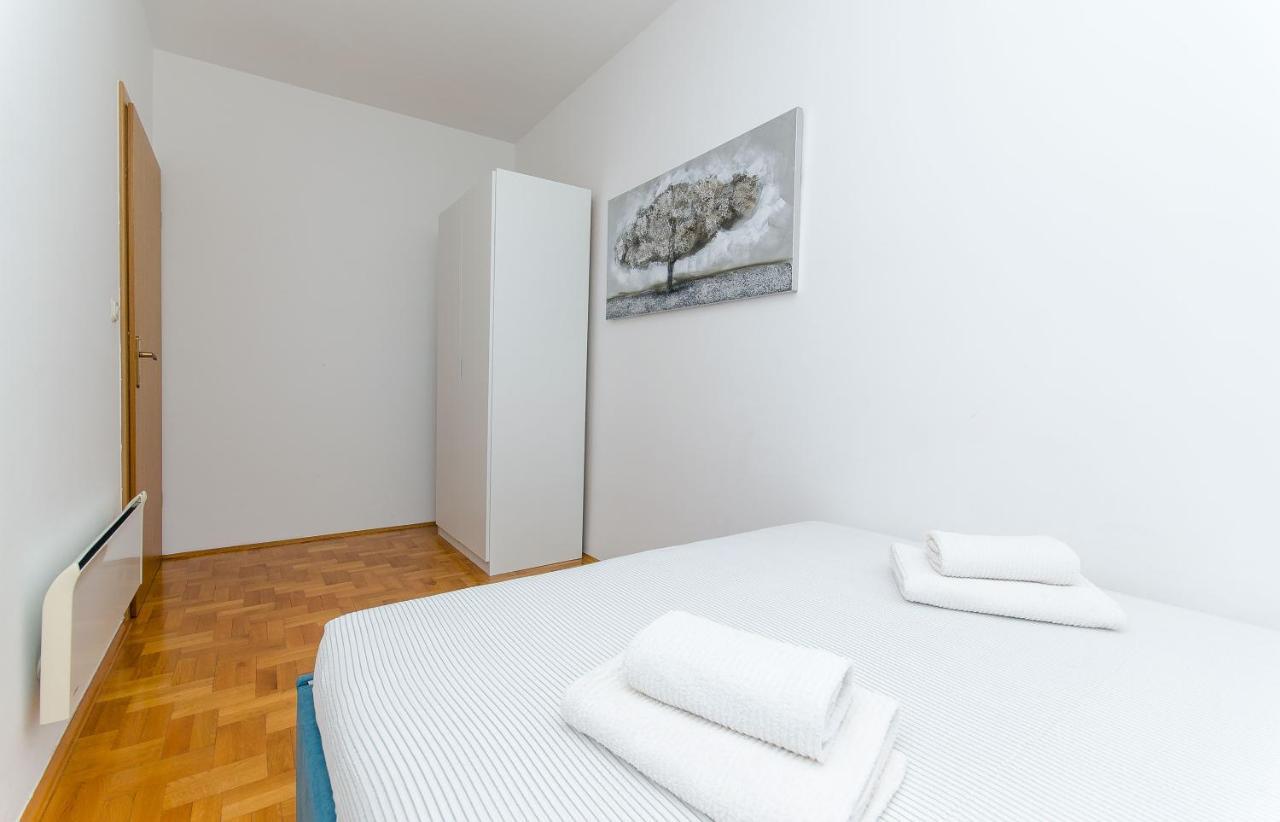 Spacious Apartment Smile With Terrace And Secure Garage Split Zewnętrze zdjęcie
