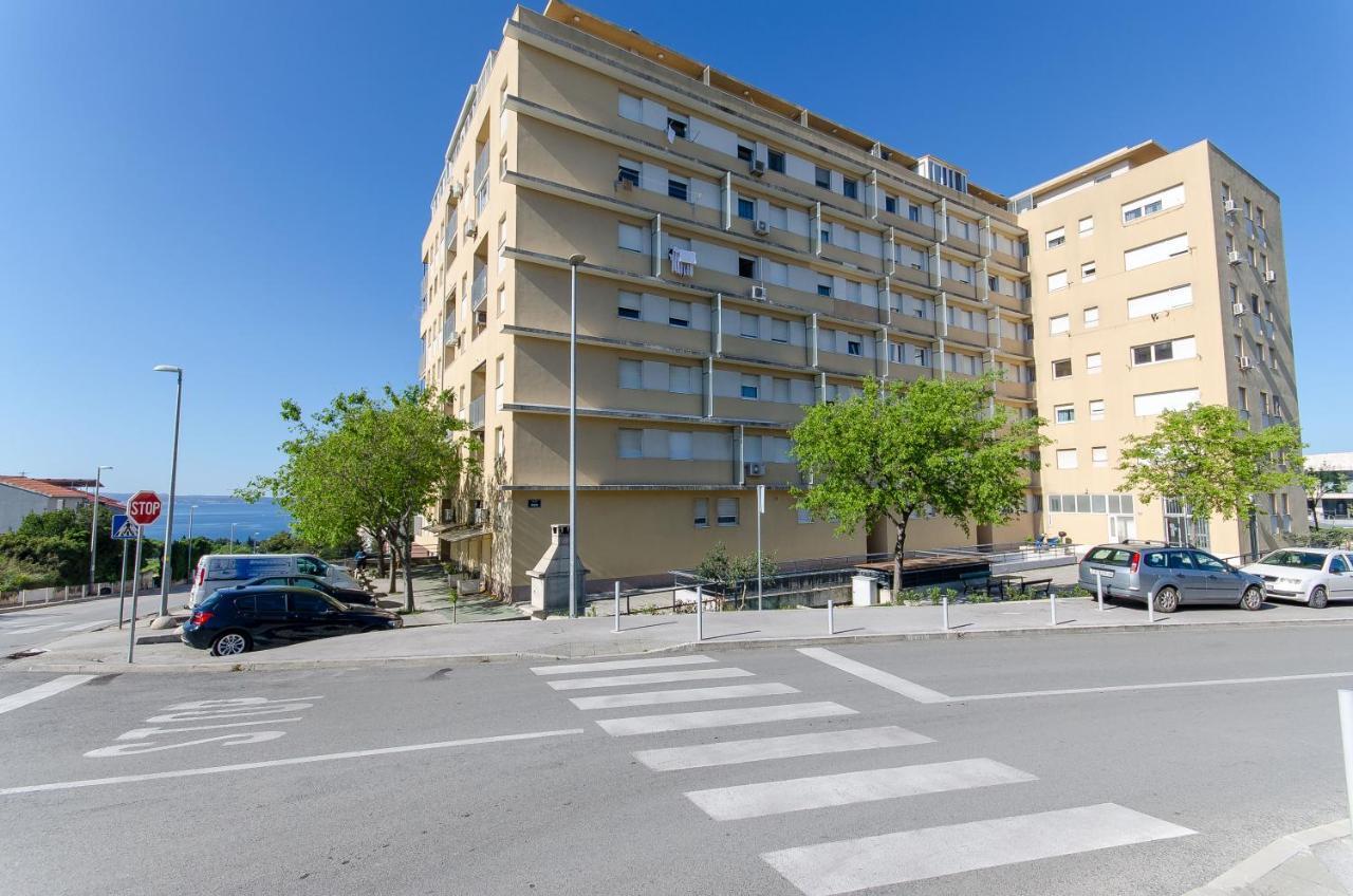 Spacious Apartment Smile With Terrace And Secure Garage Split Zewnętrze zdjęcie