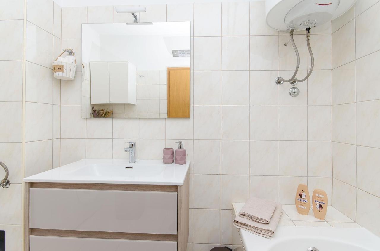 Spacious Apartment Smile With Terrace And Secure Garage Split Zewnętrze zdjęcie