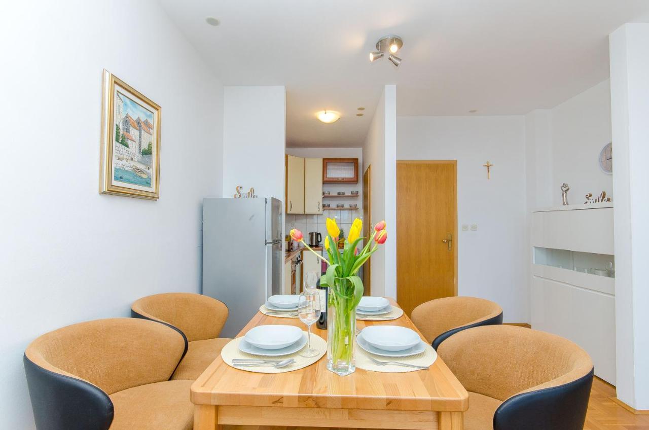 Spacious Apartment Smile With Terrace And Secure Garage Split Zewnętrze zdjęcie